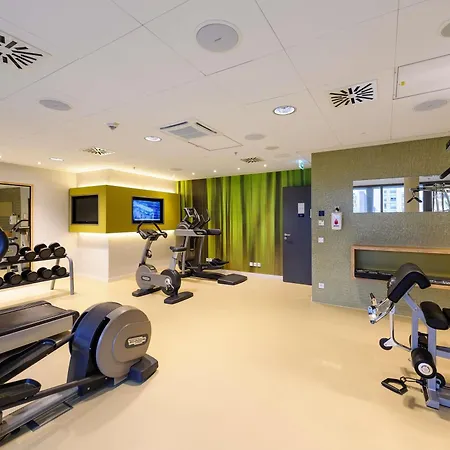 Novotel Arnulfpark 4* מינכן