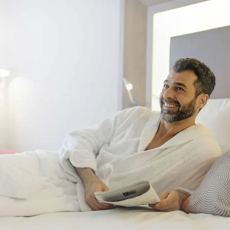 מלון Novotel Arnulfpark