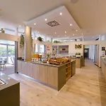 Отель Novotel Arnulfpark Мюнхен