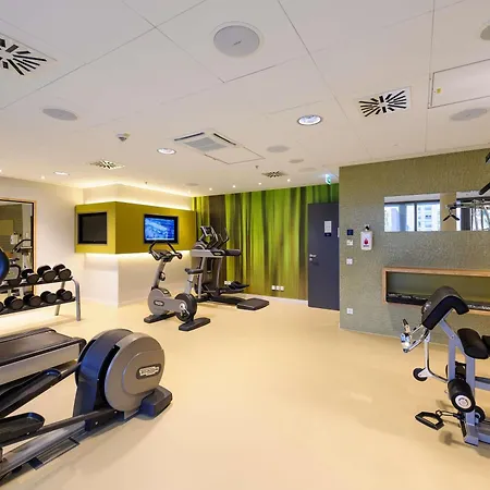 Novotel Arnulfpark 4*