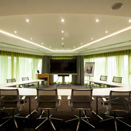 Novotel Arnulfpark 4*