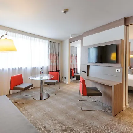 Hotel Novotel Arnulfpark 4*