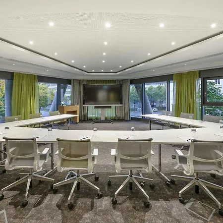 Hotel Novotel Arnulfpark 4*