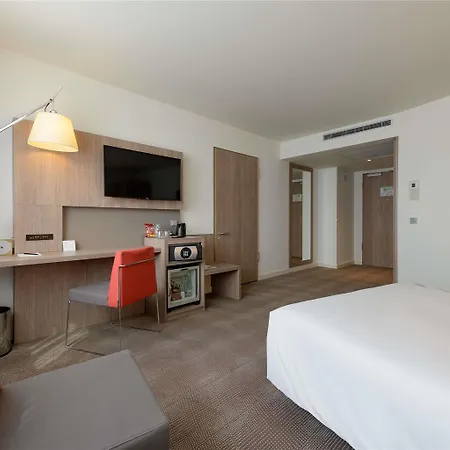 Hotel Novotel Arnulfpark 4*