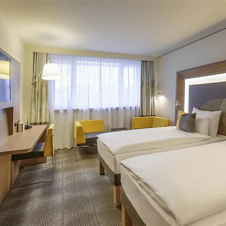 Novotel Arnulfpark Hotel 4*